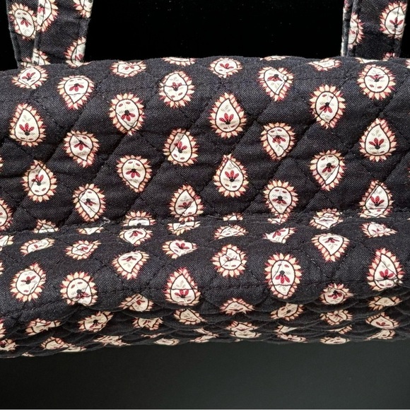 Vera Bradley Betsy Handbag Purse Pirouette Black Red Floral Quilted Retired Fall - Picture 6 of 6